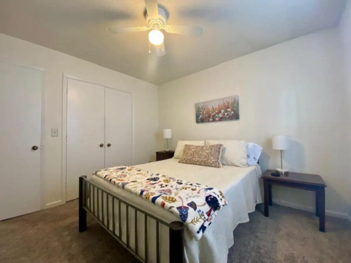 Your Cozy Retreat In Charlotte