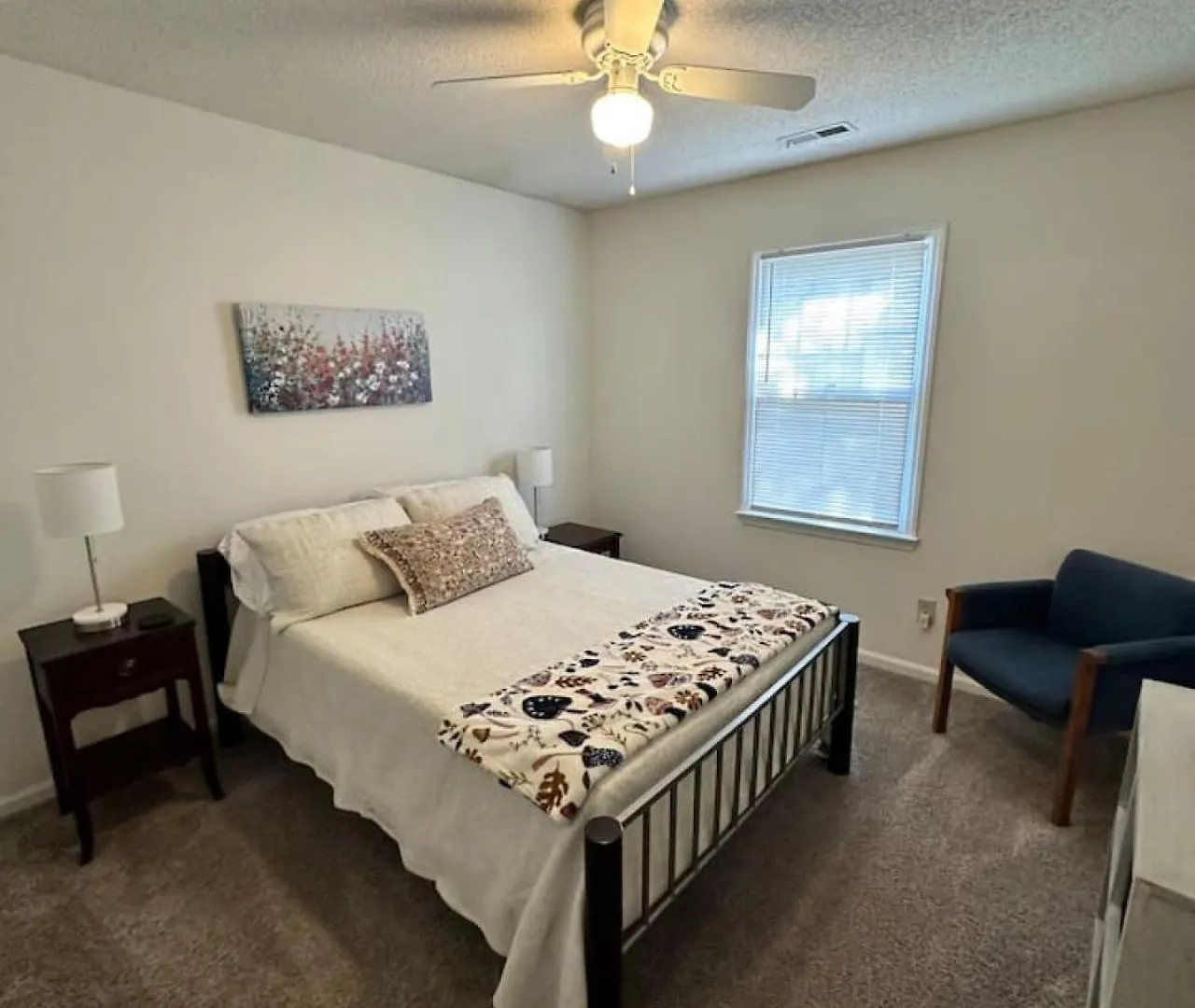 Your Cozy Retreat In Charlotte