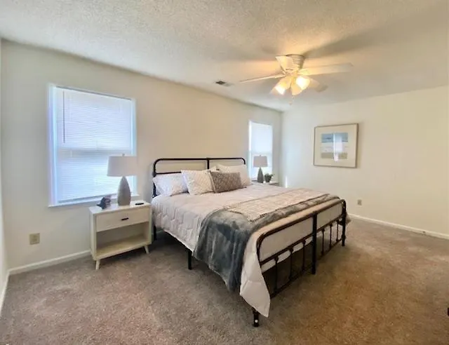 Your Cozy Retreat In Charlotte USA