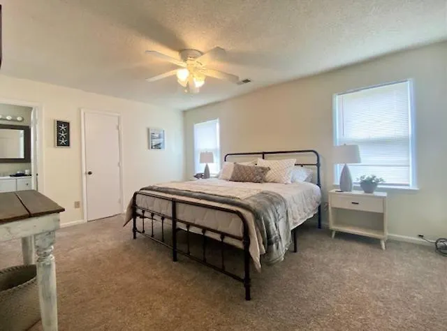 Your Cozy Retreat In Charlotte USA